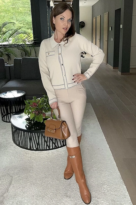 Auren galléros kötött felső, bézs